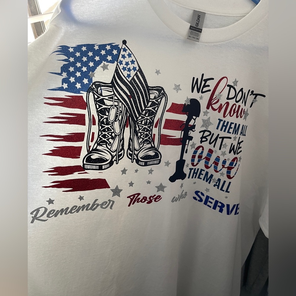 White Graphic Veteran Honor Them T-Shirt Size 2XL